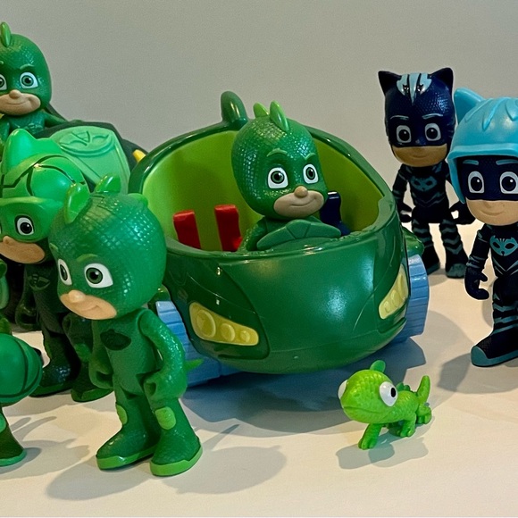 PJ Mask Hero & Villains & Their Rides - PJ Mask Lot - Picture 12 of 16